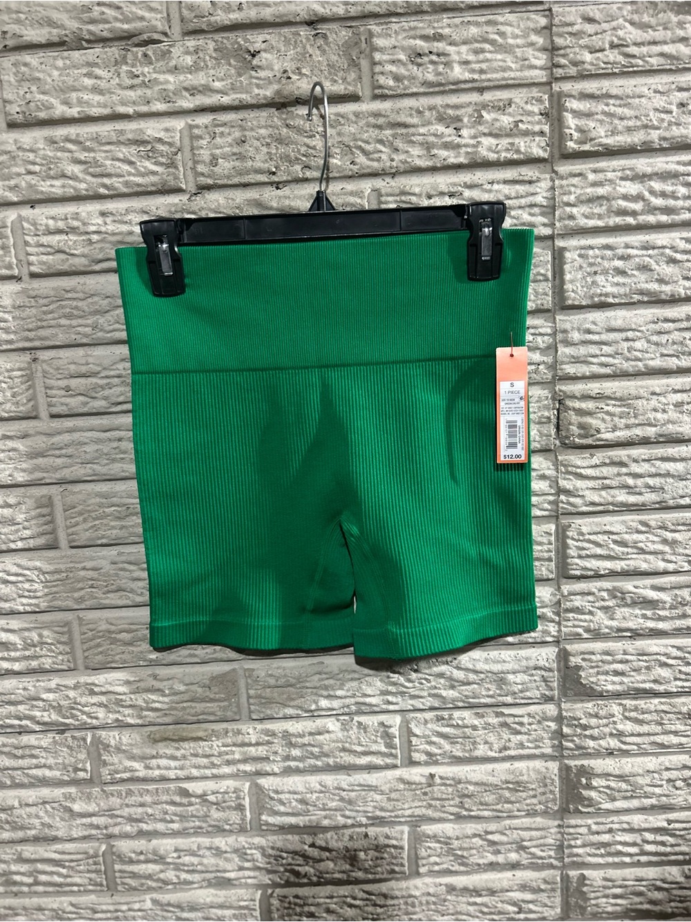 NWT High-Waisted Green Ribbed Bike Shorts Colsie Size Small